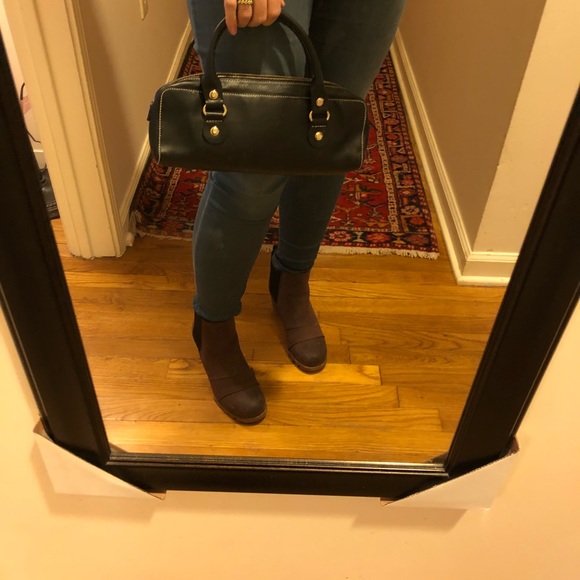 Kate Spade East to West bag - Picture 3 of 7